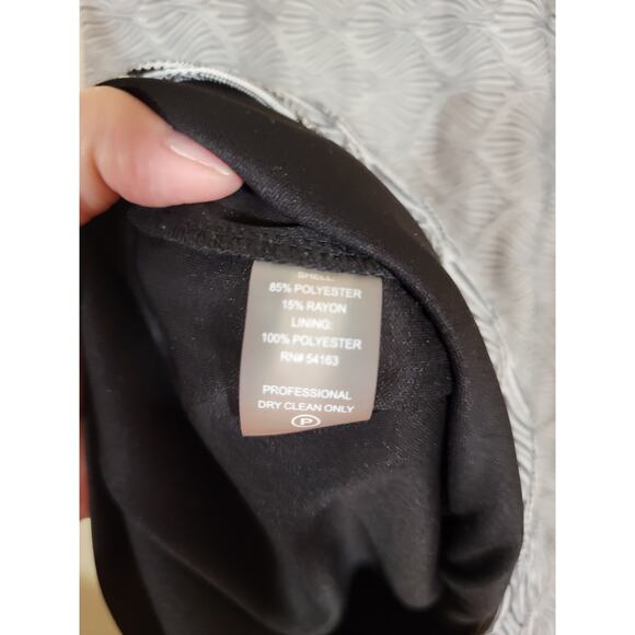 Calvin Klein Women's Textured Sheath Dress Back Zip Closure Black White Size 10 - Picture 6 of 7